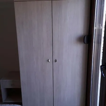 Apartment Leonidas