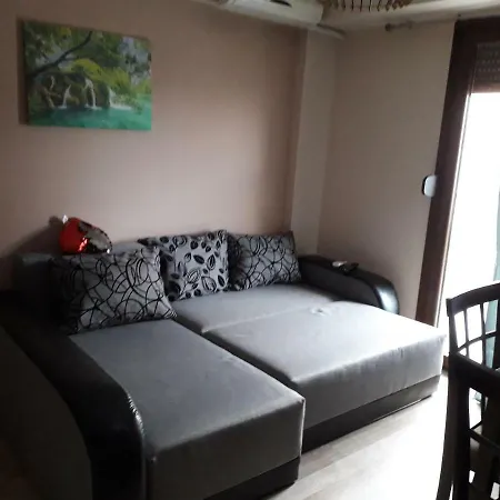 Apartment Leonidas